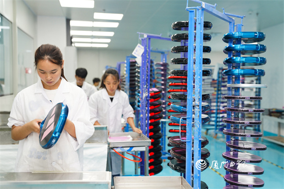 Paddle QC racks — near-factory cluster
